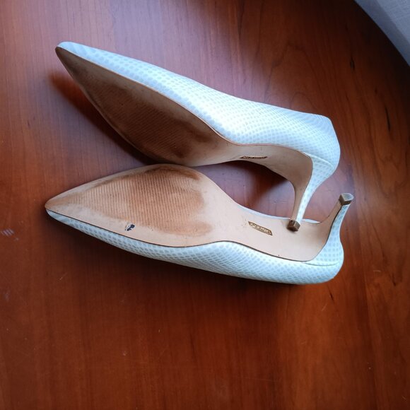 Women's Grey & Bone Snake Embossed Point Toe Pumps - Picture 9 of 13